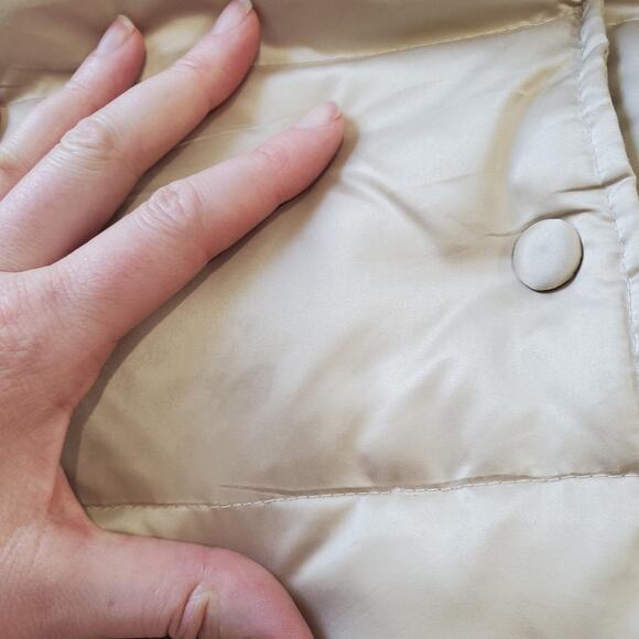 Ann Taylor Jacket Womens Medium Beige Down Puffer Short Coat Fleece Lined - Picture 6 of 11